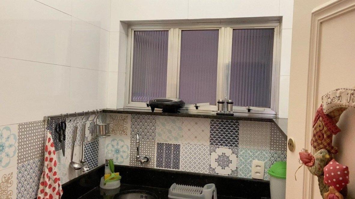 Studio_copacabana: Varandinha Com Vista Lateral Mar Rio de Janeiro